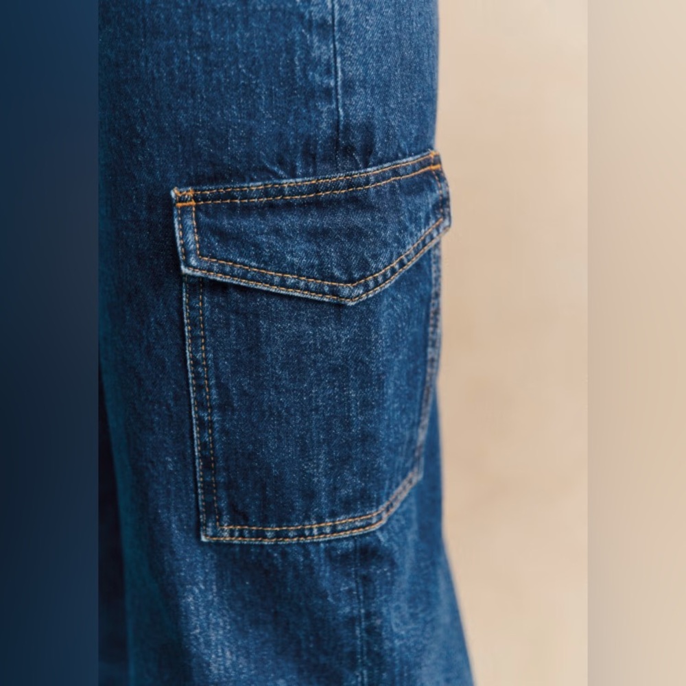 Sezane High Waist Cargo Jeans - Picture 2 of 12